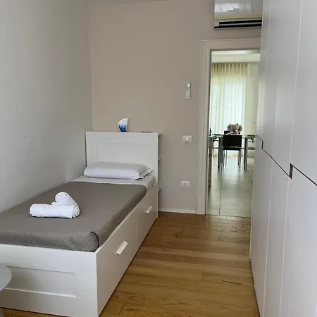 Ilary Apartamento Mestre